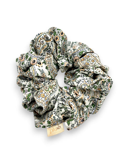 Florence - Jumbo Scrunchie