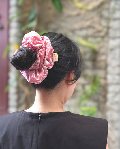 Karya - Jumbo Scrunchie