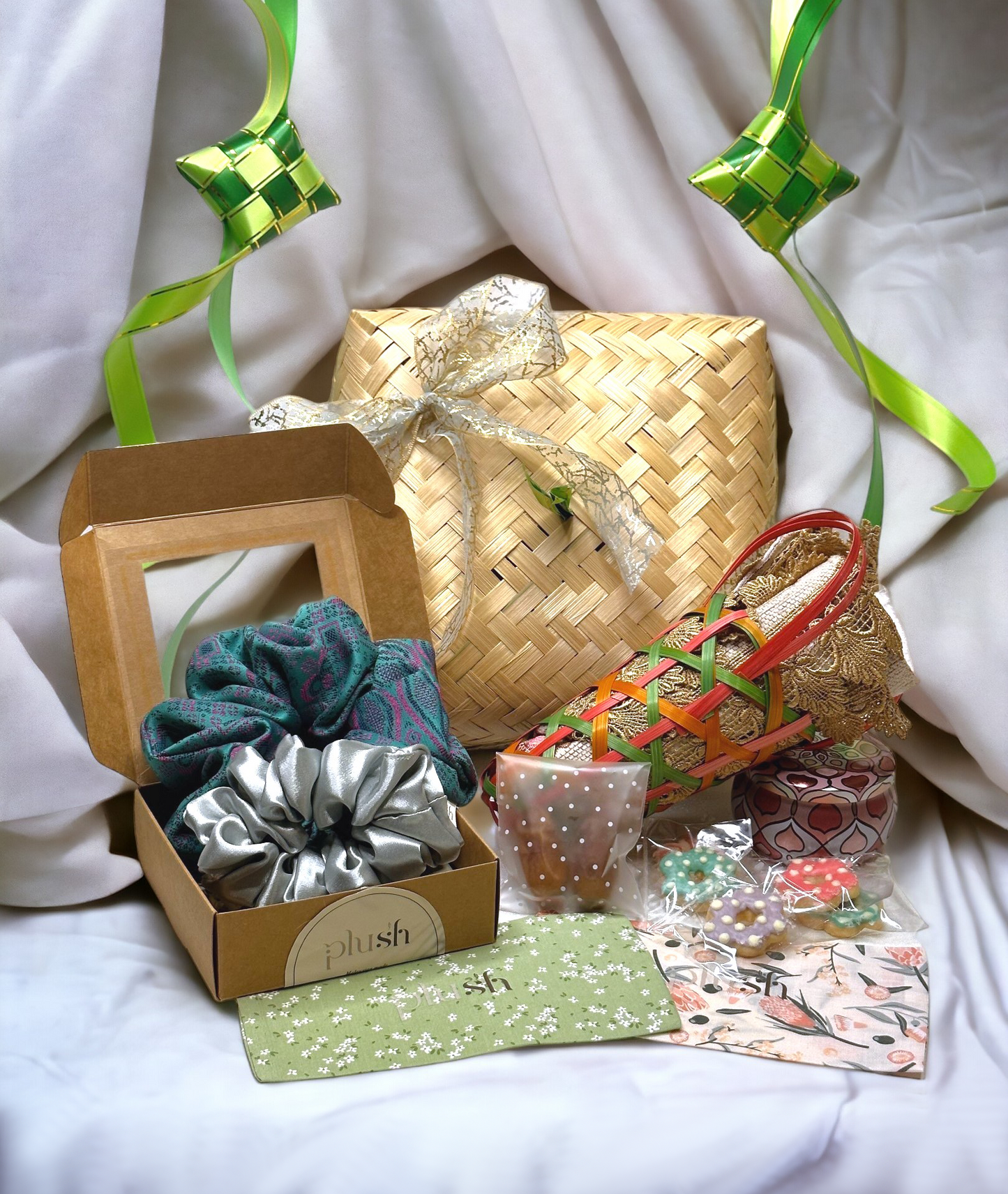 YARA ~ Gift Box